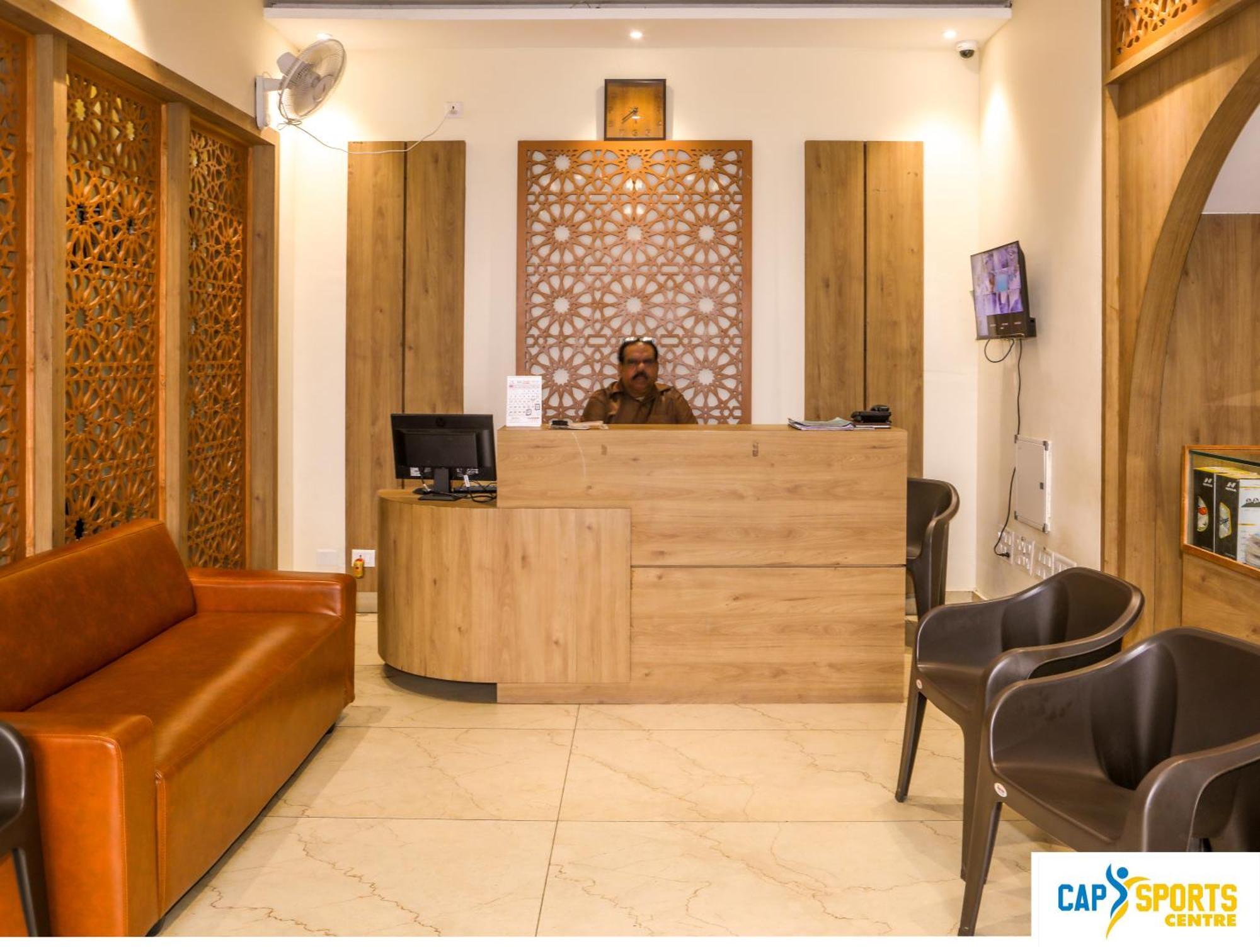 Cap Sports Center Hotel Nileshwar Exterior photo